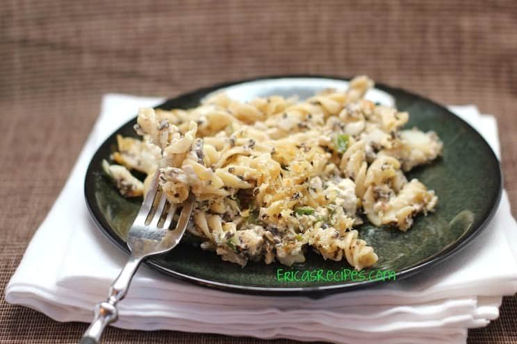Baked Rotini with Chilies and Olives