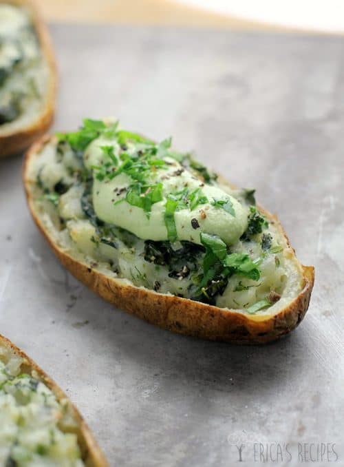 Twice Baked Broccoli and Kale Potatoes with Cashew Avocado Cream {Vegan} https://wp.me/p4qC4h-3ns