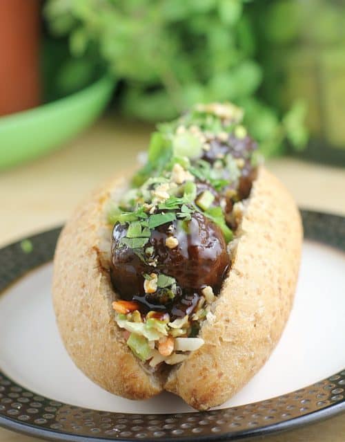 Thai Chili Meatball Sliders with Peanut Slaw https://wp.me/p4qC4h-3Di