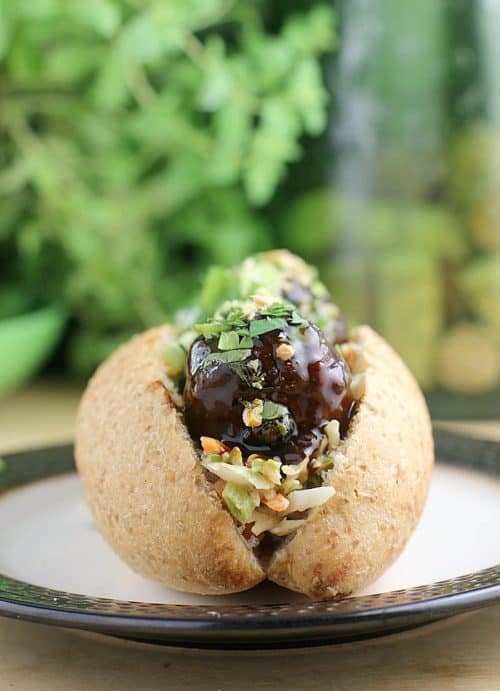 Thai Chili Meatball Sliders with Peanut Slaw https://wp.me/p4qC4h-3Di