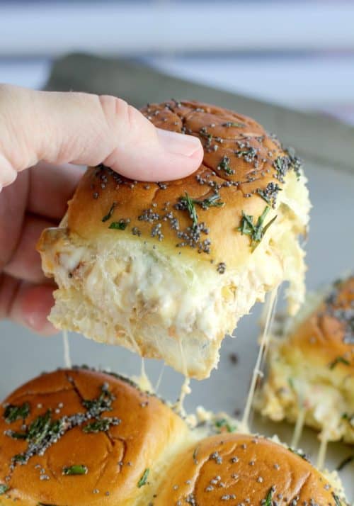 Cheesy Chipotle Party Sliders {Vegetarian} #VeryVeggieHoliday #ad