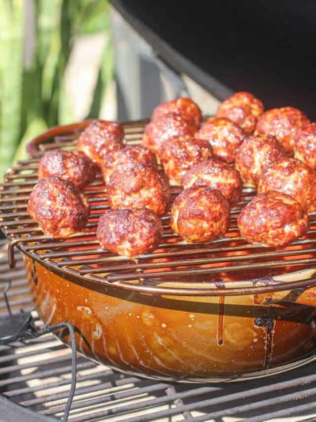 Smoked Marinara and Meatballs